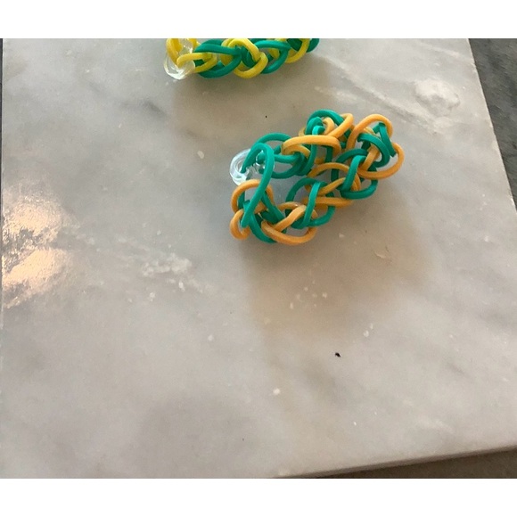 Rainbow loom, braces, a.k.a. rubber band bracelets - Picture 2 of 16